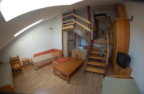Osiecznica Cabin | Tenis Pod Sosnami