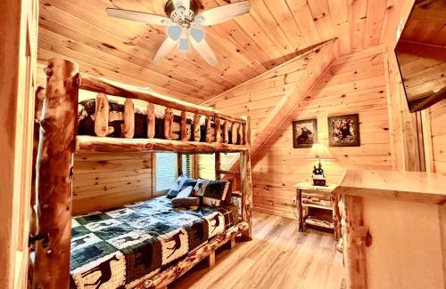 Pigeon Forge House | Tennessee Oasis Pool Cabin