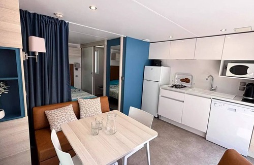 Valensole House | TENNESSY LUXURY MIT SPA 2 Personen