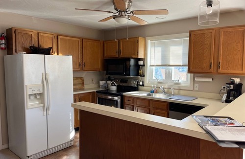 Plymouth House | Tenney Mountain Ski-in/ski-out House