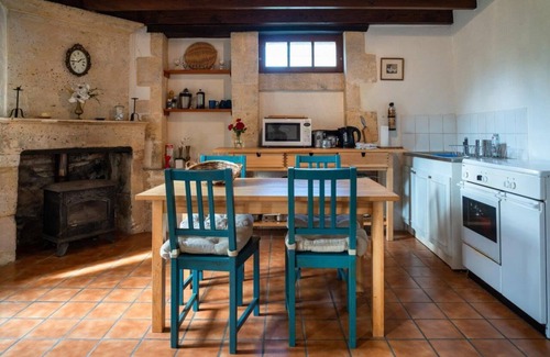 Juignac Cottage | Tennis court and pool, and amazing views.