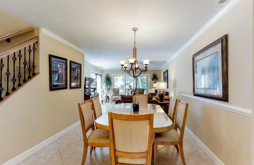 Shipyard Plantation Apartment | Tennismaster 1002