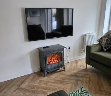 Vale of Glamorgan Apartment | Tennyson Lodge