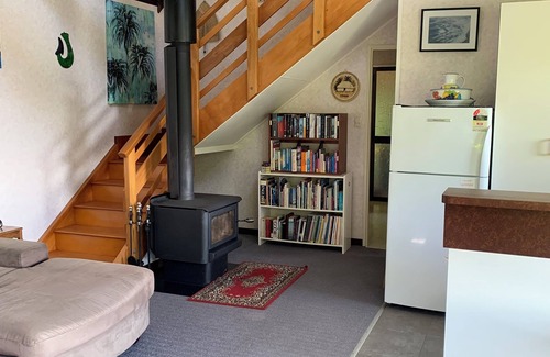 Duncan Bay House | Tennyson Sea Viewn