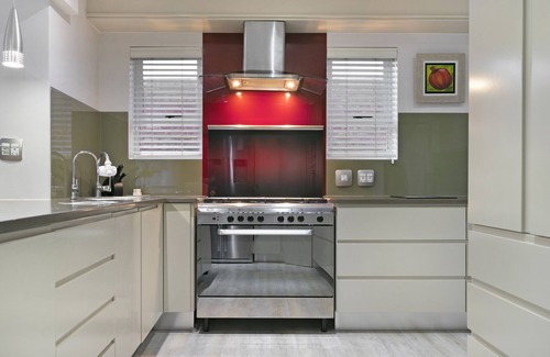Calypso Beach House | Tenos On Calypso 12 - Five Bedroom House, Sleeps 9