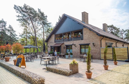 Zutendaal House | Tent lodge with bathroom 16 km from Maastricht