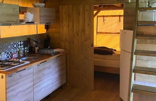Vigeois Cabin | Tente Lodge "La Vie Joyeuse" Domaine La Valade