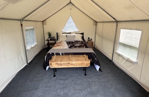 Silver Point RV Rental | Tentrr Signature Site - Viper at Defenders Retreat - Site B
