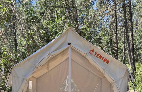 Lyle RV Rental | Tentrr Signature Site - Lakeside at Klickitat Ranch