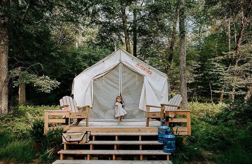 Pond Eddy RV Rental | Tentrr Signature Site - River Rock