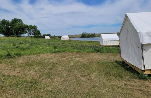 Loup City RV Rental | Tentrr State Park Site - Nebraska Sherman SRA – Redwood Lakeview E – Single Ca