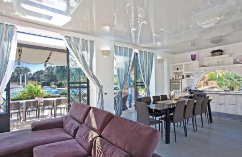 Carpignano Salentino Villa | Tenuta Bouganville With Garden And Pool - Happy Rentals