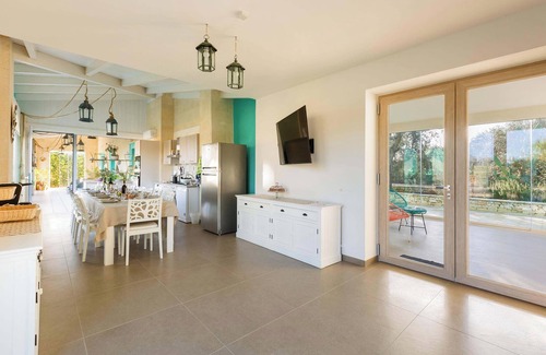 Mesagne Villa | Tenuta Donna Caterina by BarbarHouse