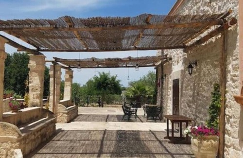 Bisceglie Villa | Tenuta il Carrubo- Historic House