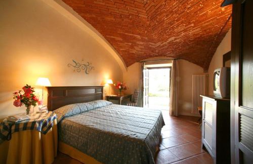 Buriasco Hotel | Tenuta La Cascinetta