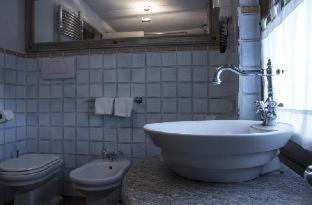 Buriasco Hotel | Tenuta La Cascinetta