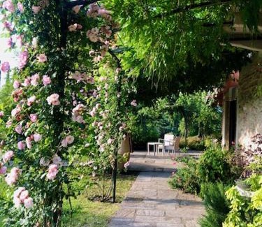 Ispra Bed & Breakfast | Tenuta La Quassa