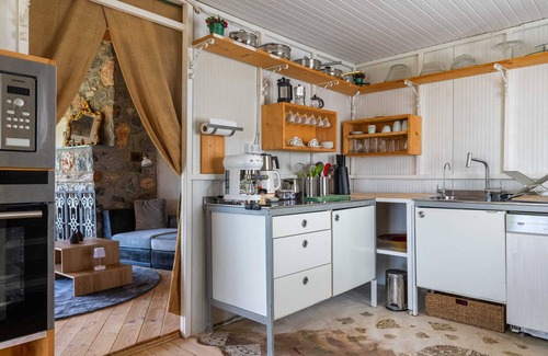 Seferihisar House | Teos Retreat Houses - Passiflora