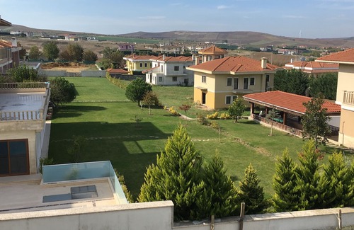 Buyukcekmece Villa | Tepekent'te Kiralik Mustakil HAvuzlu Villa