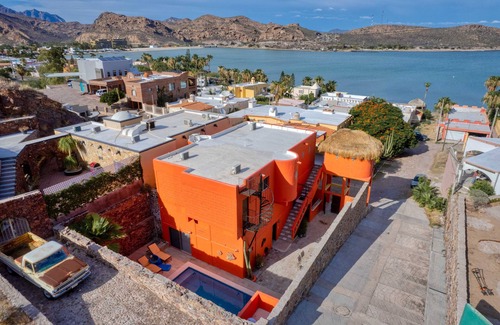 San Carlos Apartment | Tequila Sunrise Studio Apartment