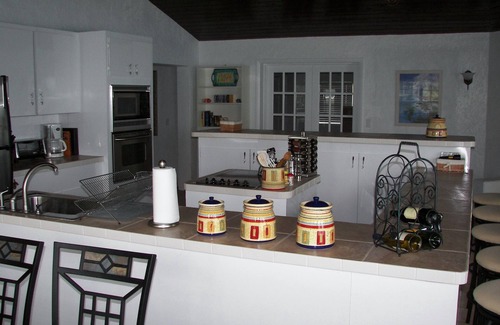 Gregory Town House | Tequila Sunset-Only Beach Front Home in Oleander Gardens
