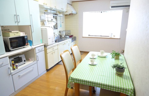 Higashisumiyoshi-ku House | Terase House Close To Station Spacious & Comfy Room ♪