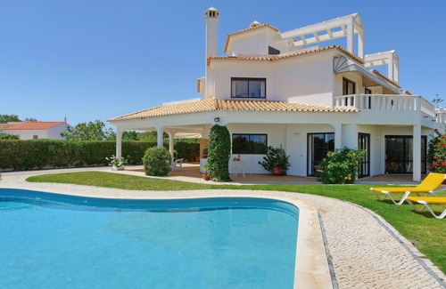 Cerro de Aguia Villa | Teresa - Nice Villa with Air/Con, Wi-Fi, Private pool & garden, BBQ