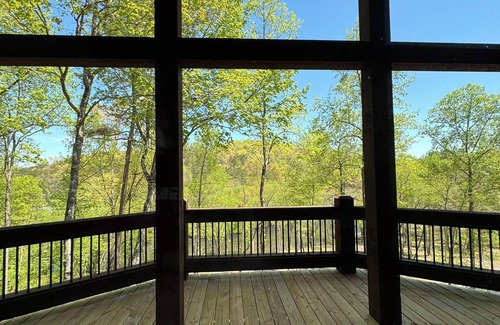 Mineral Bluff Cabin | Teresa’s River Retreat in Blue Ridge Ga