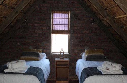 Beaufort West Cabin | Teri Lemveli Lodge