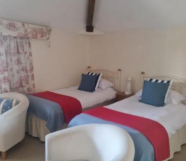 Wollerton Bed & Breakfast | Ternhill Farm House - 5 Star Guest Accommodation with optional award winning breakfast