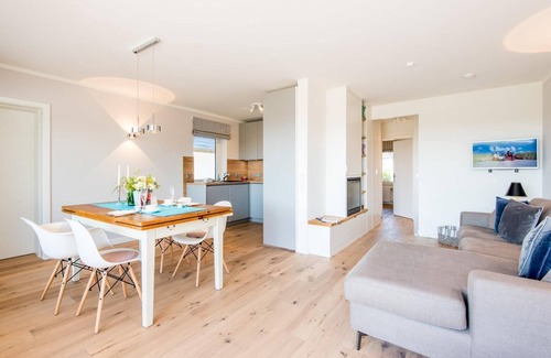 Großmorsum Apartment | Terpstich 50, Whg. 2 - New. Modern. Garden.