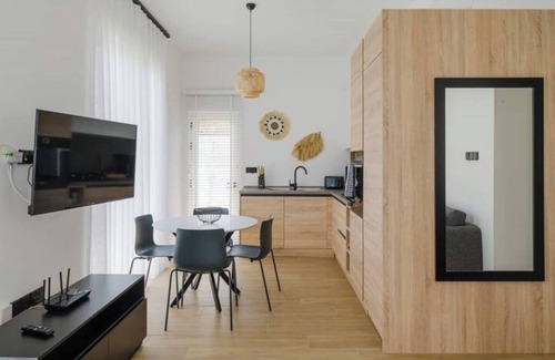 Kyrenia District Apartment | Terra A -1: Modern 1+1 Bahçe Daire