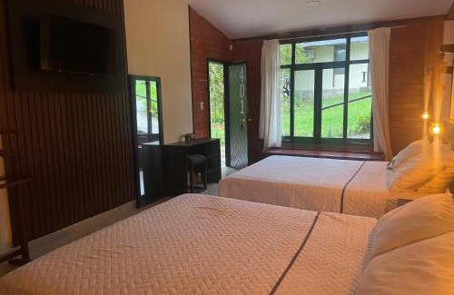 Tena Cabin | Terra Luna Lodge