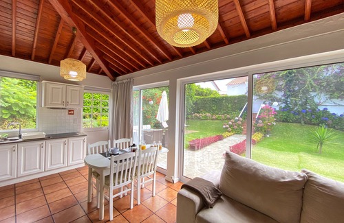 Ribeira Grande House | Terra VivAz - Ribeira Cottage Garden Suite