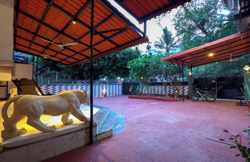 Kandivali East House | Terrace BBQ Villa & Pool Table & Thakur Complex