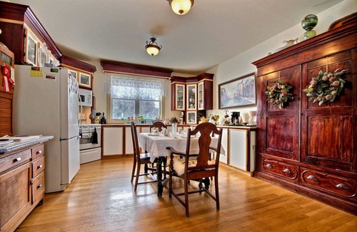 North Dundas Bed & Breakfast | Terrace Green Bed & Breakfast