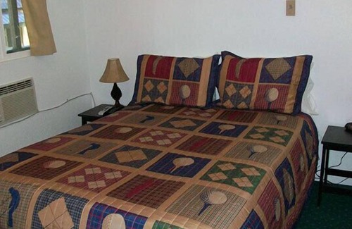 Garden Valley Hotel | Terrace Lakes Resort