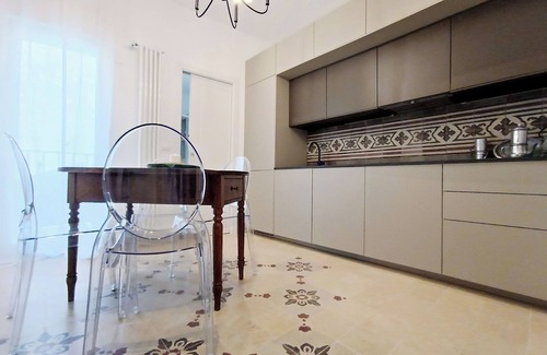 Santa Lucia Apartment | terrace parking beach bathtubenSyracuse Stylish Suites [53]
