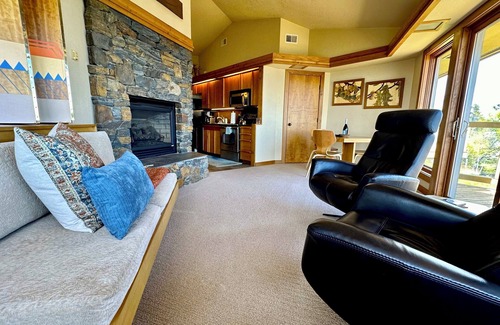 Grand Marais Apartment | Terrace Point on Lake Superior