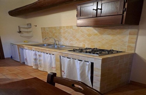 Pennabilli Apartment | Terrace Retreat in the Marche