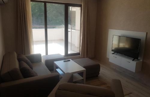 Shkorpilovtsi Apartment | Terrace View Luxury Mezonet