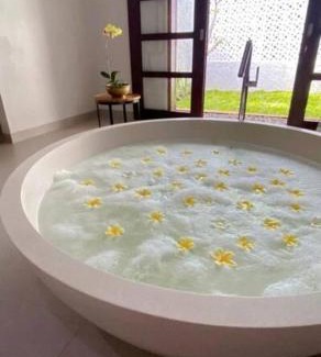 Cisolok Villa | Terrace Villa - Pelabuhan Ratu