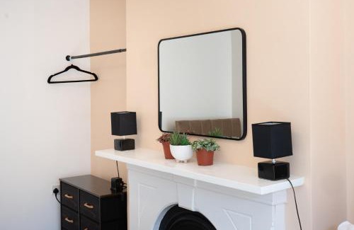New Brighton Apartment | Terracotta flat, free WiFi & parking, easy access to Liverpool