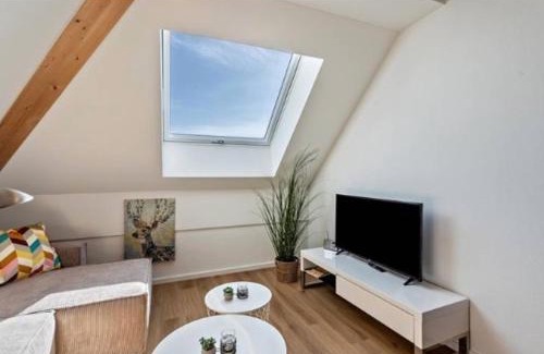 Bruckmuehl Apartment | Terralpin Apartments - Charmante DG Wohnung mit Balkon