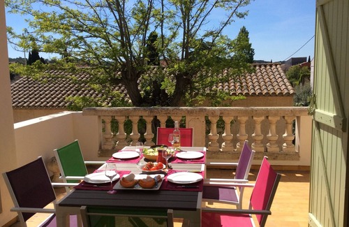 Nissan-lez-Enserune House | Terrasse du Moulin - 19th Century Village House with pool and terrace views