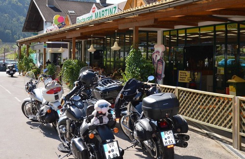 Ossiach RV Rental | Terrassen Camping Ossiacher See - Mobilheim Premium
