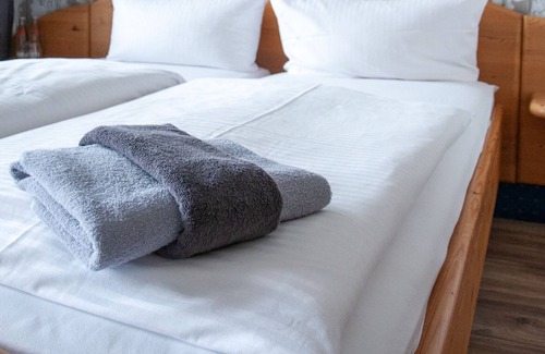 Edertal Hotel | Terrassenhotel Seepromenade