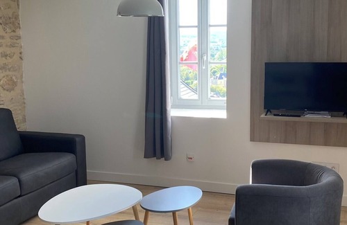 Terrasson-la-Villedieu House | TERRASSON - M2 Charming house - View & Terrace - Colombes de Sorus