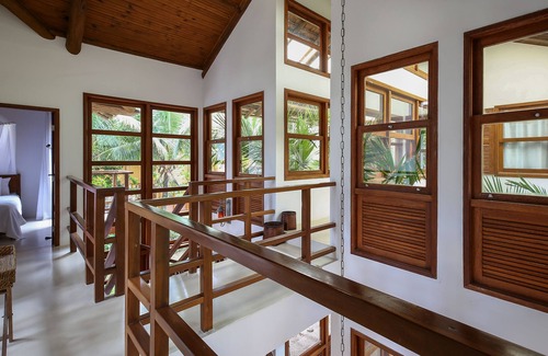 Porto Seguro House | TERRAVISTA condominium, beach and exclusive pool. VIEW OF THE CLIFF AND GOLF COURSE