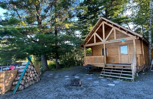 Seguin Cabin | Terrawoods Resort Muskoka